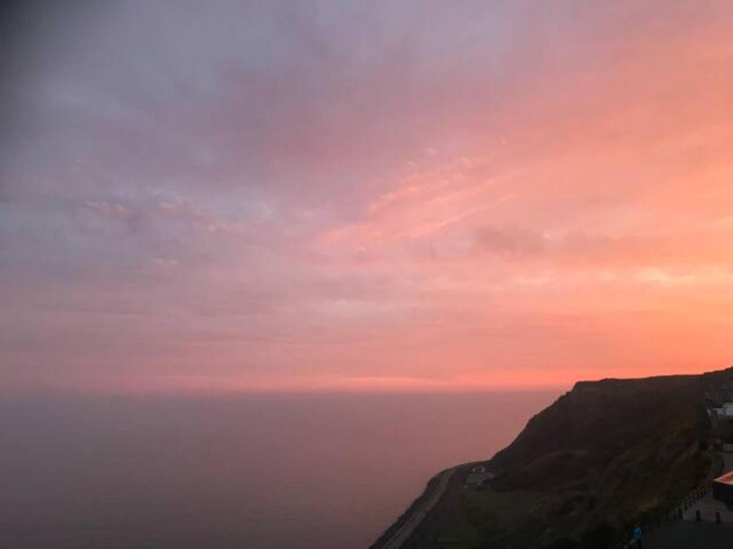 Seascape - Fantastic Location With Sea Views! Scarborough Eksteriør bilde
